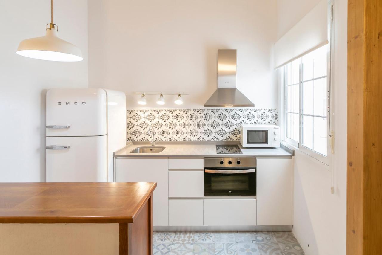 Апартаменты Apartamento Mercado Central Аликанте Экстерьер фото